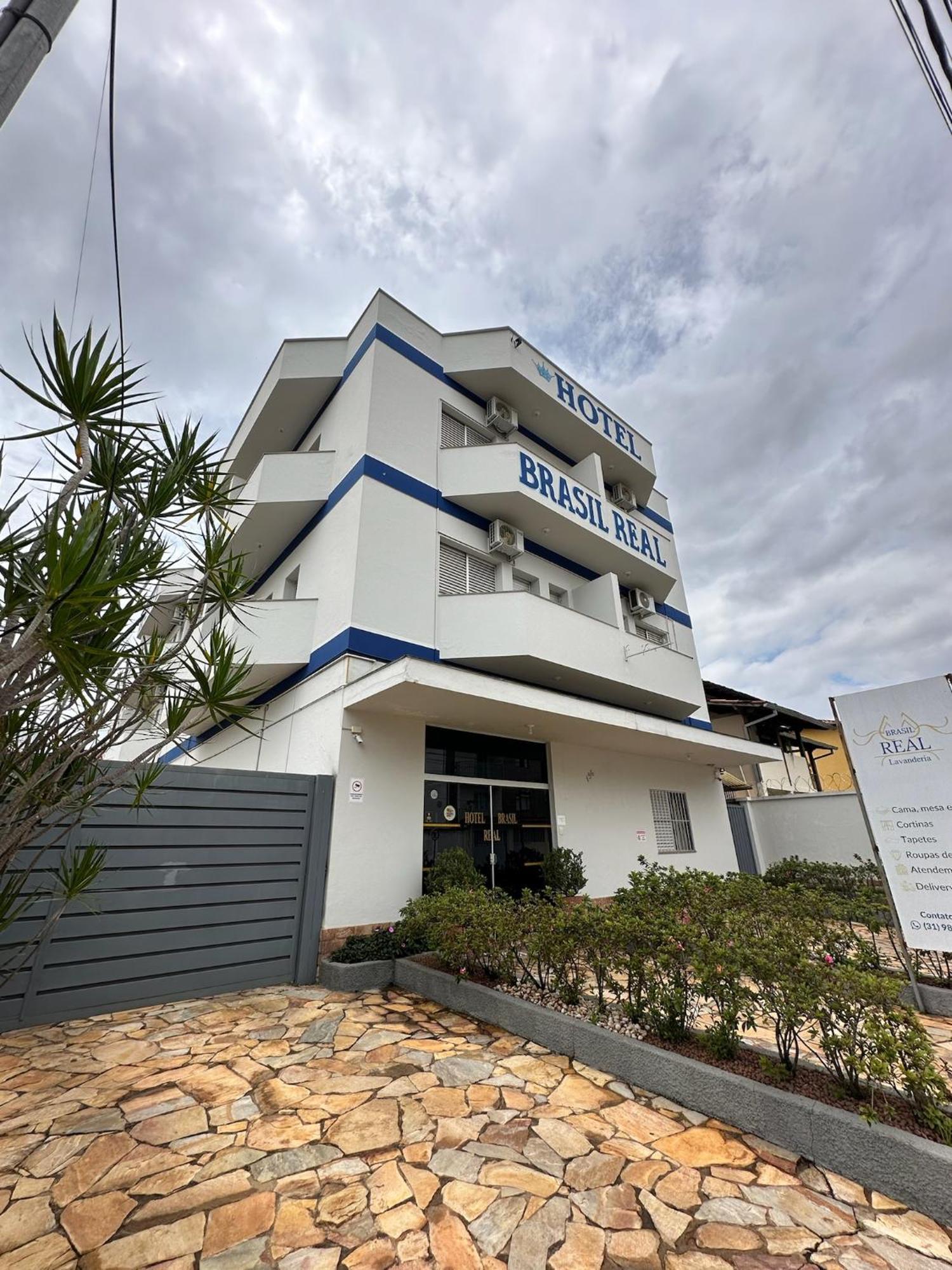 Hotel Brasil Real Mariana Luaran gambar